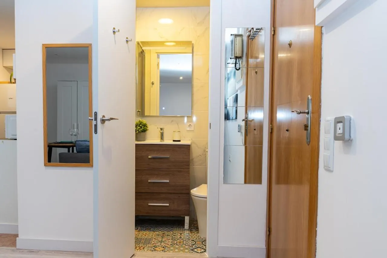 Stylish Studio Apartment In The Center Barcelona